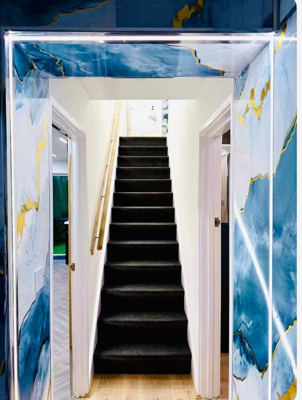 Birmingham City Centre- 9 Bed House With Free Parking Εξωτερικό φωτογραφία